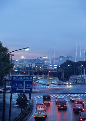 【徹底解説】ティーバイティーガレージの車買取サービスと特徴｜全国無料出張査定の魅力